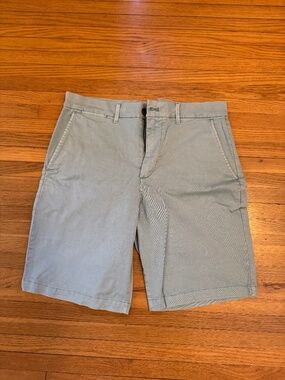 GAP 10" Mens Shorts Size 32 Light Blue